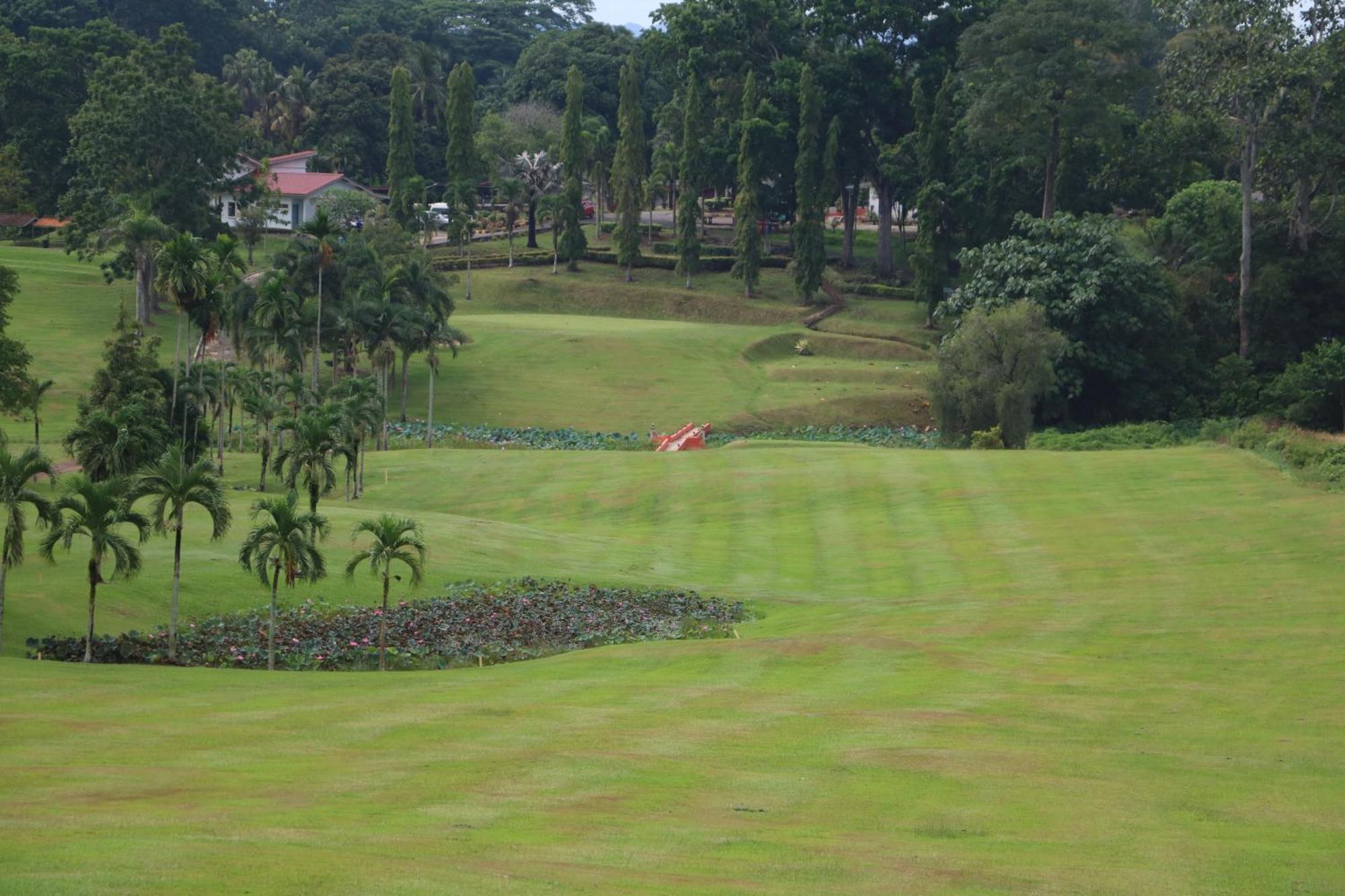 Kampong Sungai Batu Hotel Felda Residence Tekam , Ppp Tun Razak מראה חיצוני תמונה
