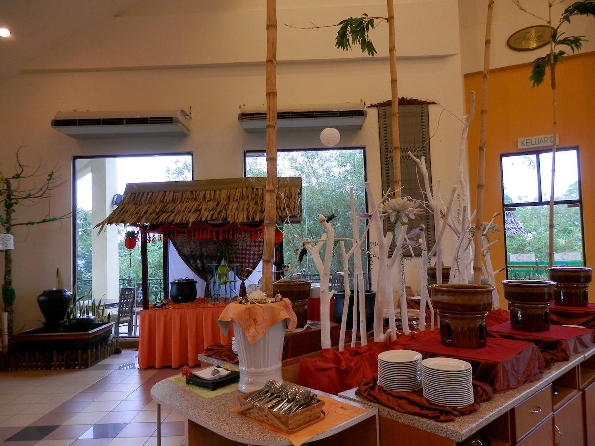 Kampong Sungai Batu Hotel Felda Residence Tekam , Ppp Tun Razak מראה חיצוני תמונה